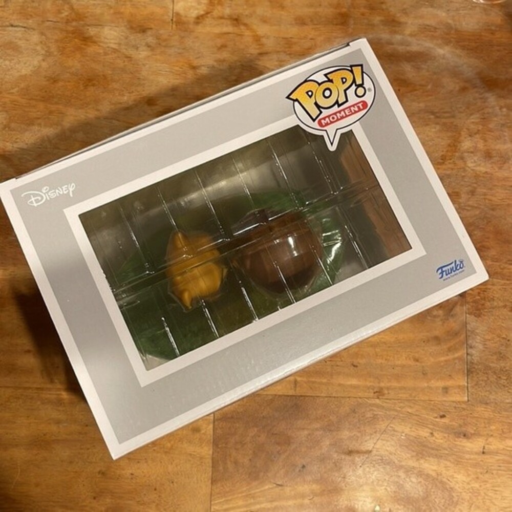 Funko Disney POP Moment Winnie the Pooh Christopher Robin with Pooh Vinyl Figure - Picture 4 of 7